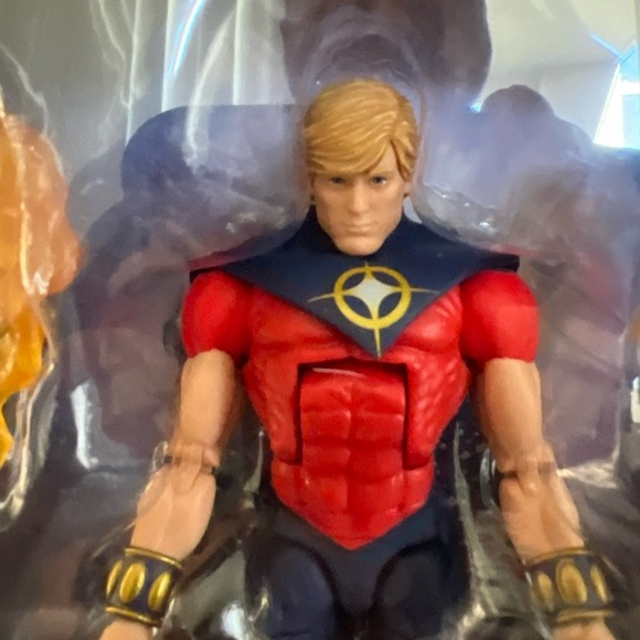 Marvel Legends Series Quasar. - Picture 8 of 10